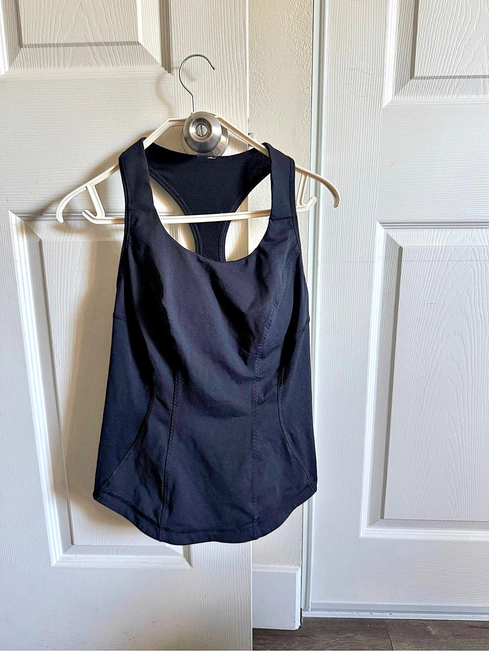 lululemon Women's Black Athletic Tank Top Size 6